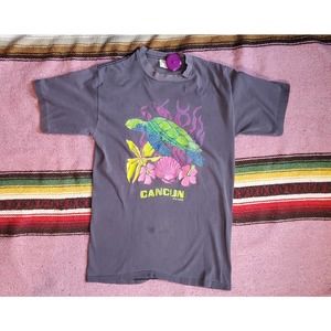 Vintage Single Stitch Cancun Mexico Turtle Gray Shirt L